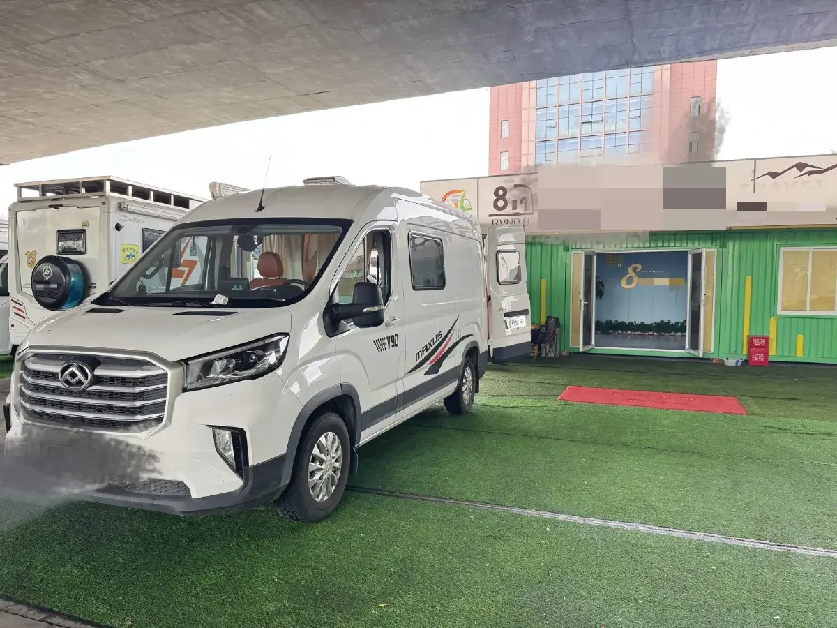 2021 MAXUS V90 RV 2.0T 148HP L4 6AT