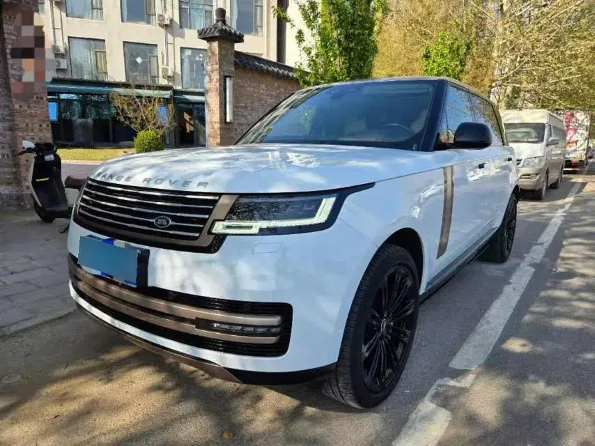 2023 Land Rover Range Rover 3.0T 400HP L6 8AT