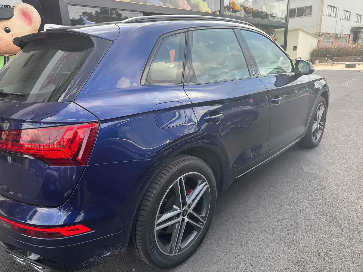 2021 Audi SQ5 3.0T 354HP V6 8AT,autocango,china used car exporter,china ev exporter,chinese used car exporter,chinese used ev exporter
