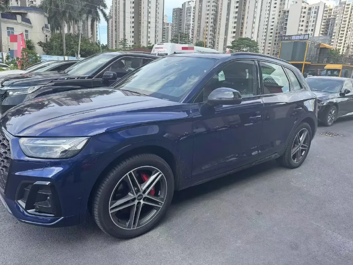 2021 Audi SQ5 3.0T 354HP V6 8AT,autocango,china used car exporter,china ev exporter,chinese used car exporter,chinese used ev exporter