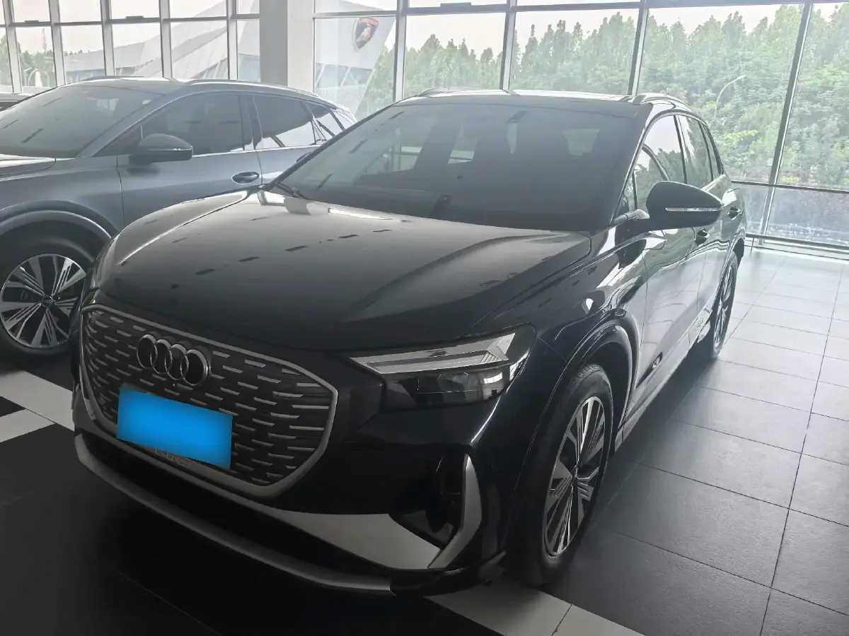 2023 Audi Q4 e-tron BEV 84.8KWH