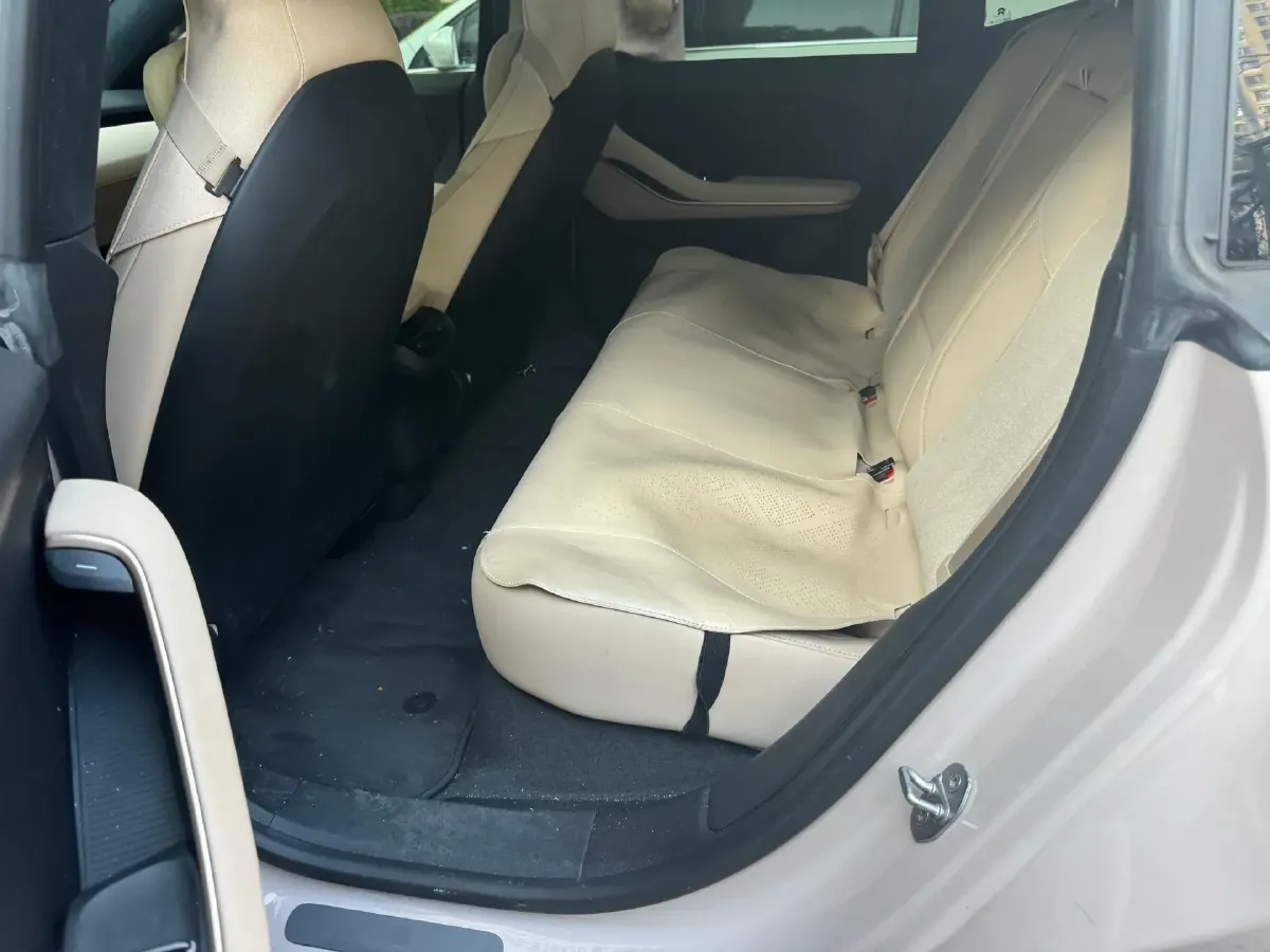 2022 NIO ET5 BEV 75KWH,autocango,china used car exporter,china ev exporter,chinese used car exporter,chinese used ev exporter