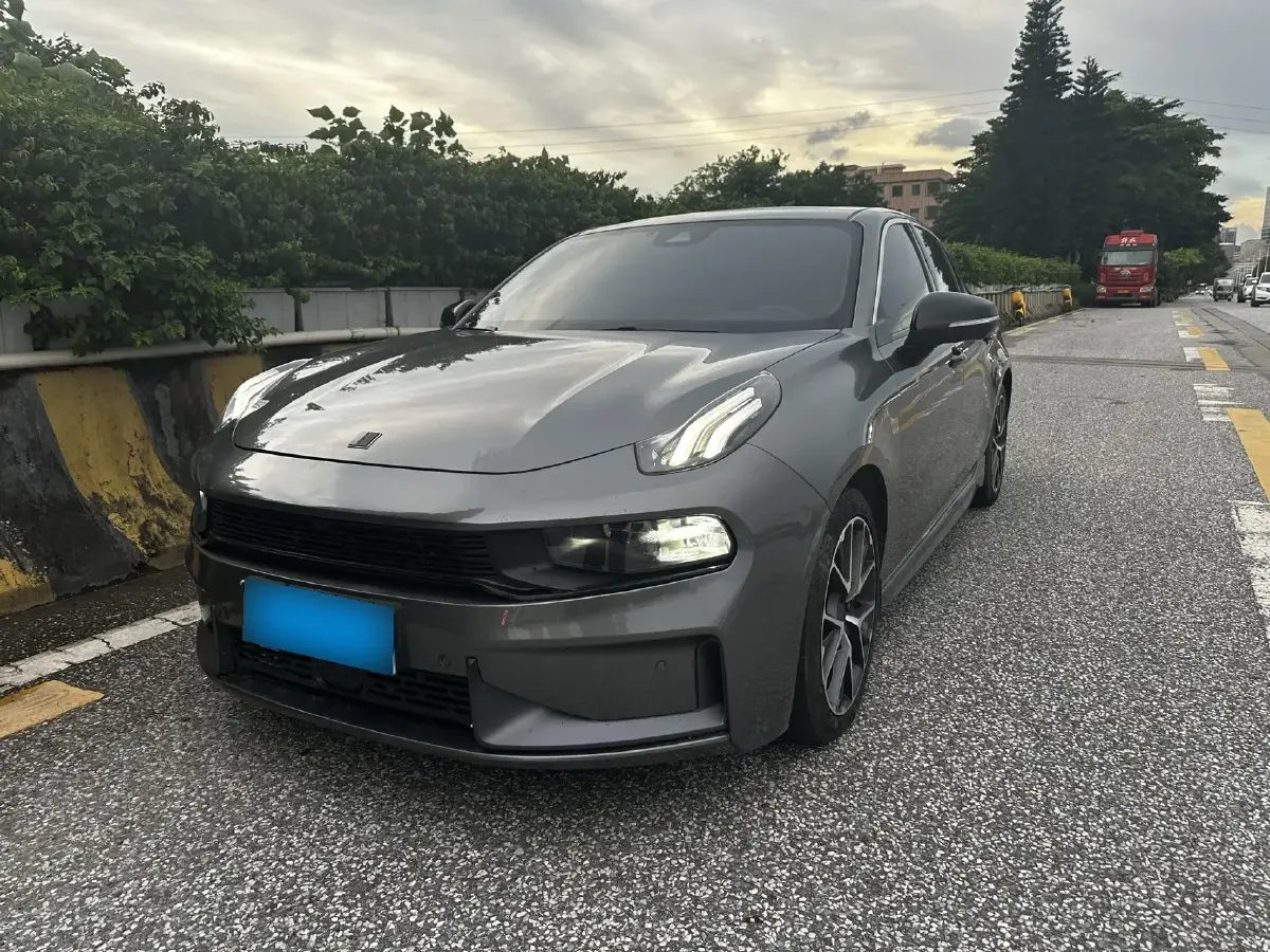 2021 LYNK&CO 03 2.0T 190HP L4 6AT