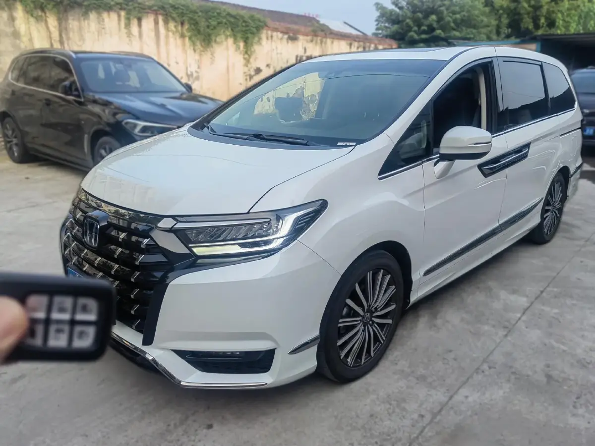 2022 Honda Elysioin 2.0L 146HP L4 E-CVT Hybrid