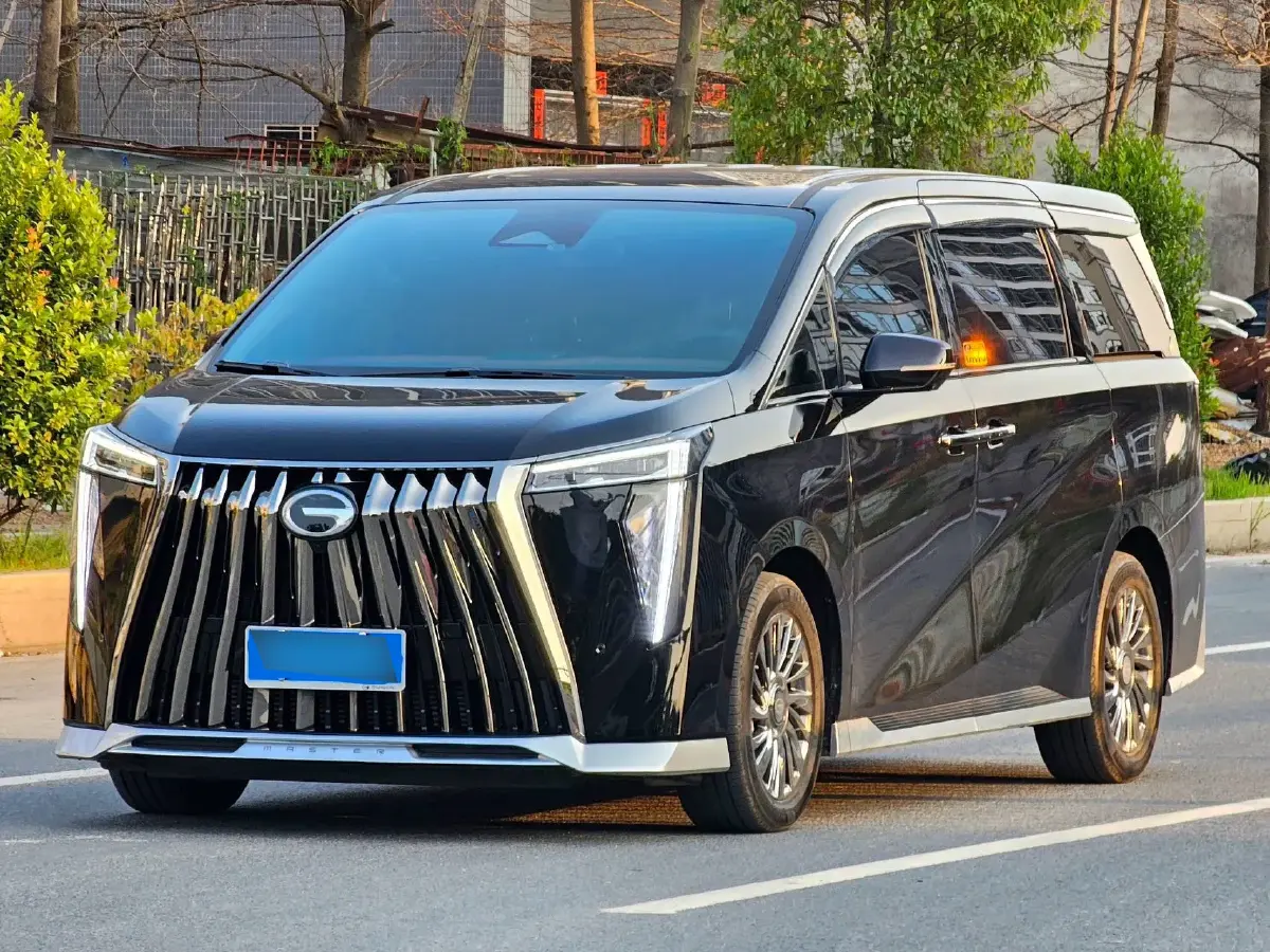 2023 GAC Trumpchi M8 2.0T 252HP L4 8AT