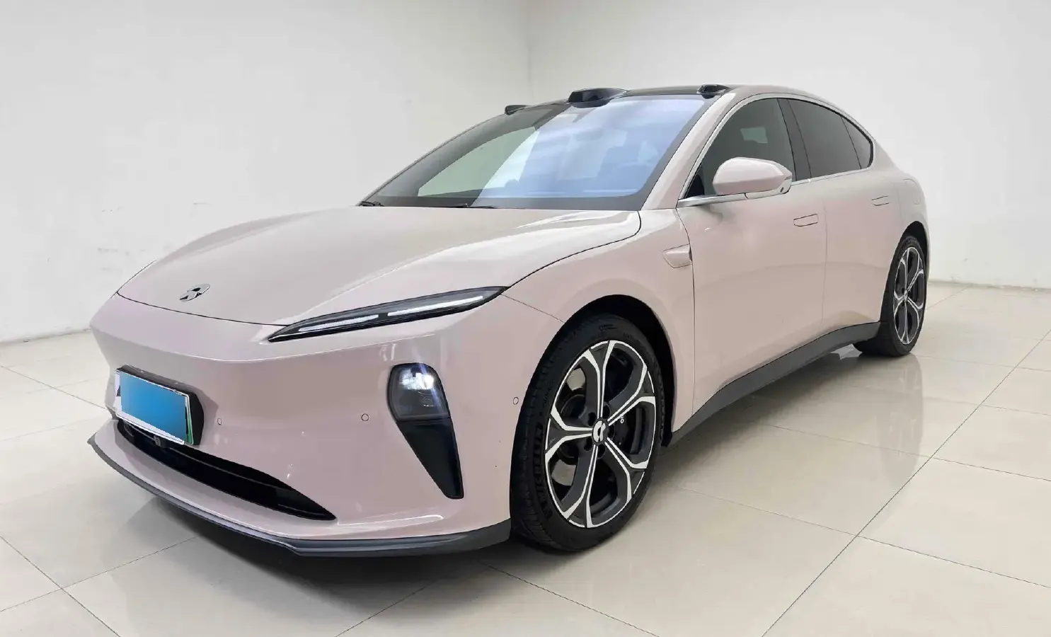 2024 NIO ET5 BEV 75KWH