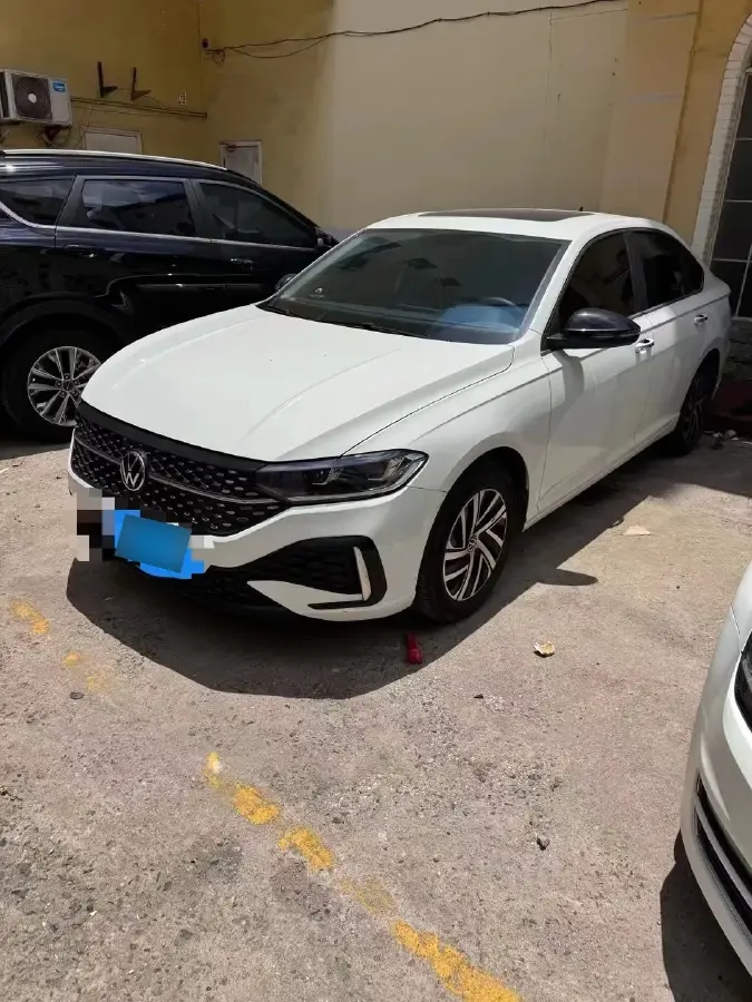 2024 Volkswagen Lavida 1.5T 160HP L4 7DCT