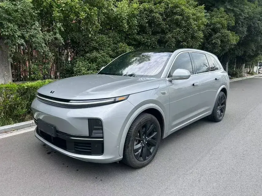 2023 Li L7 Range Extended 154HP REEV 40.9KWH