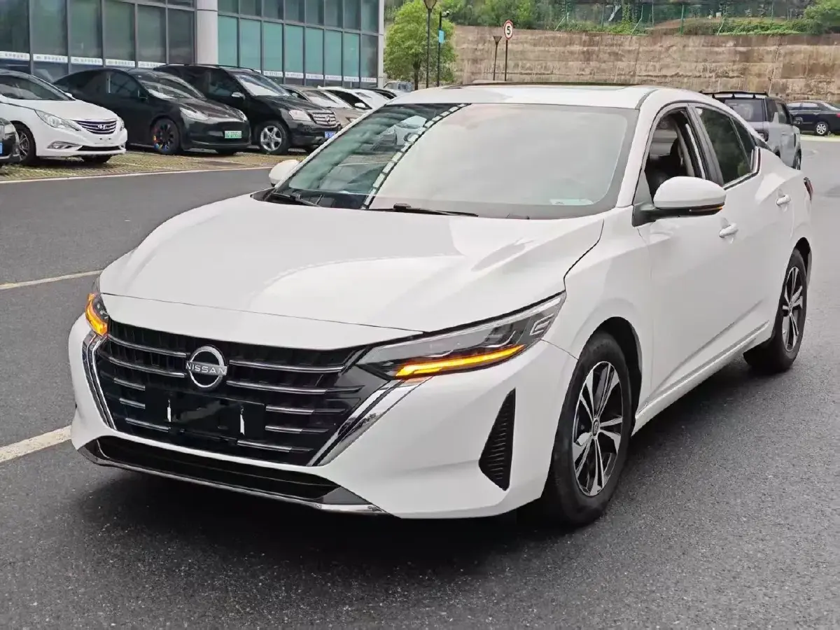 2023 Nissan Sylphy 1.6L 135HP L4 CVT