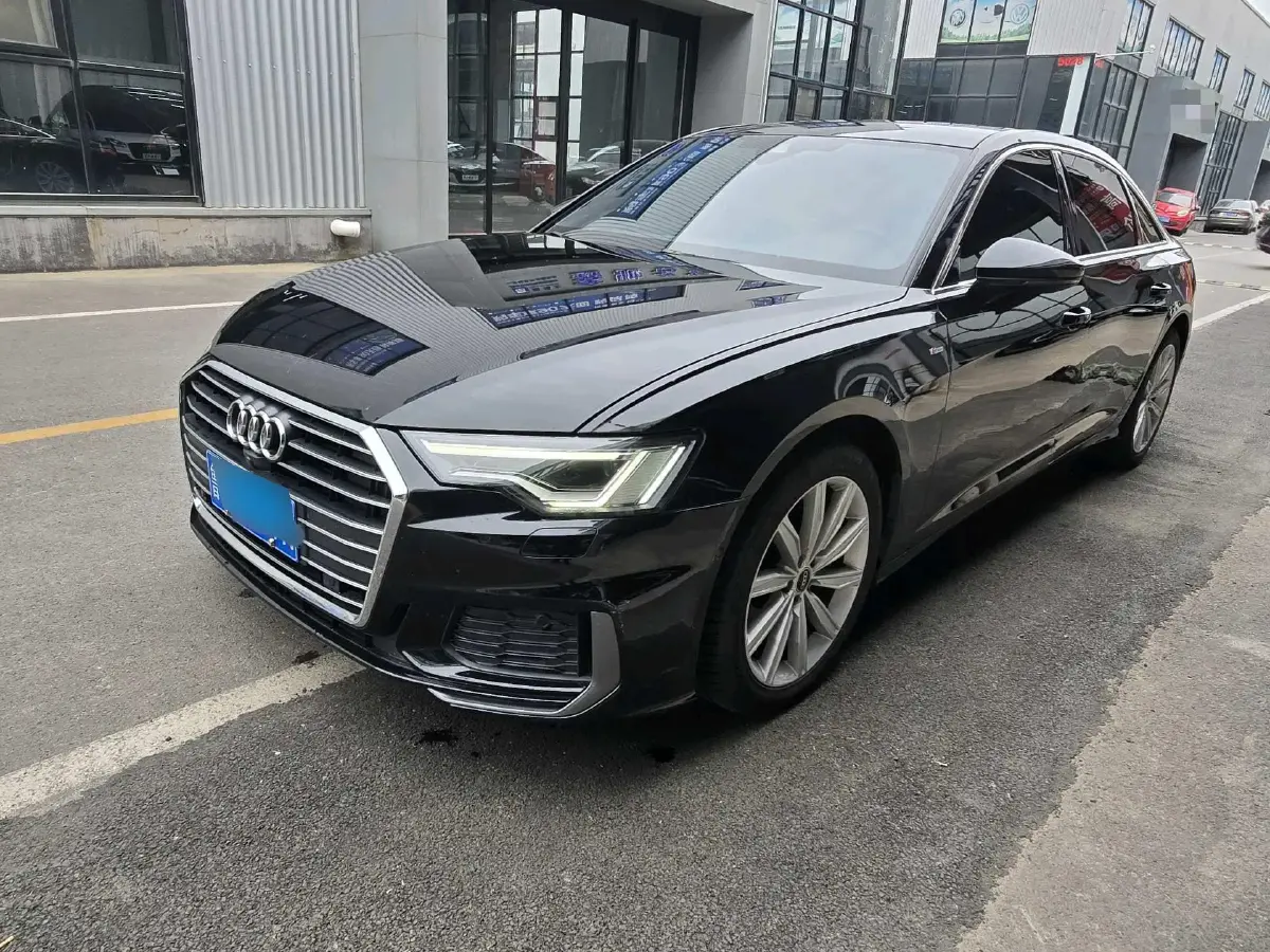 2022 Audi A6L 2.0T 224HP L4 7DCT