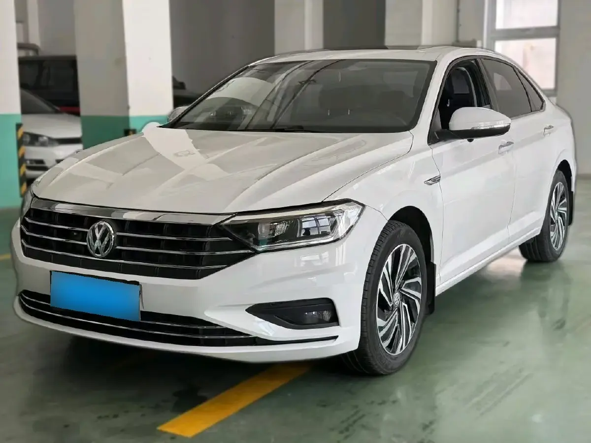 2021 Volkswagen Sagitar 1.4T 150HP L4 7DCT