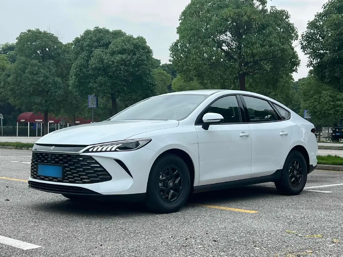 2025 BYD Qin Plus 1.5L 101HP L4 E-CVT PHEV 7.68KWH