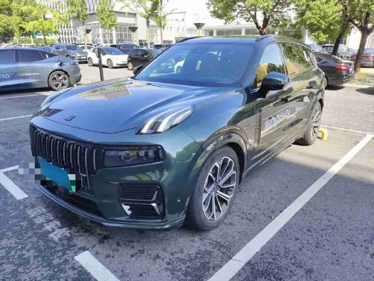 2024 LYNK&CO 09 EM-P 2.0T 254HP L4 3DHT PHEV 40.1KWH