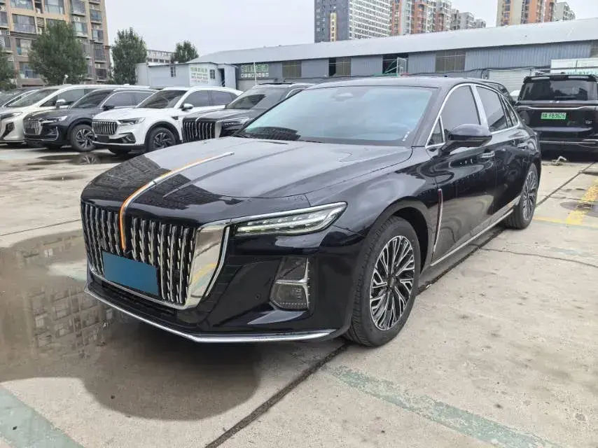 2023 HongQi H5 2.0T 224HP L4 8AT