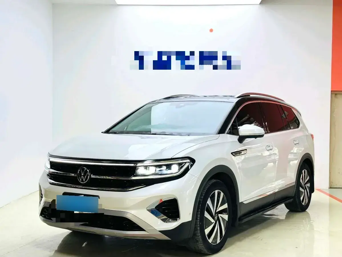 2021 Volkswagen Talagon 2.0T 220HP L4 7DCT