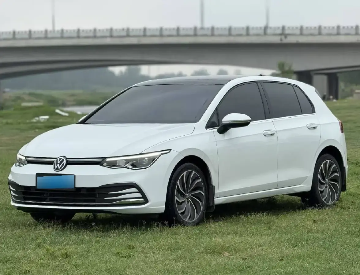 2023 Volkswagen Golf 1.4T 150HP L4 7DCT