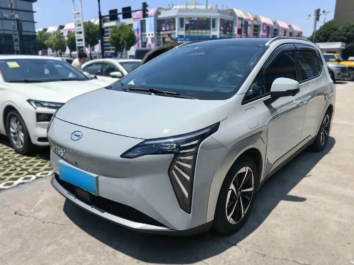 2023 Aion Y BEV 61.7KWH