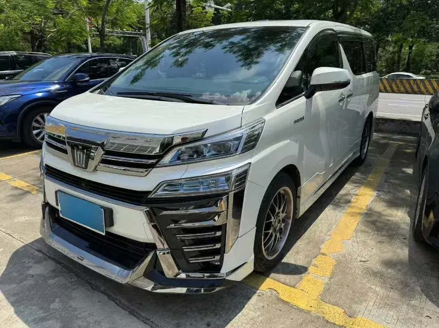 2021 Toyota Vellfire 2.5L 117HP L4 E-CVT Hybrid