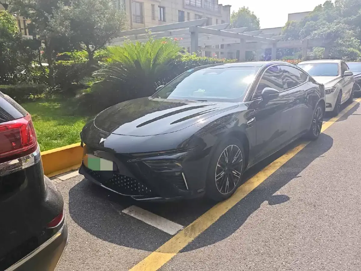 2022 Neta S Range Extended 231HP REEV 43.88KWH