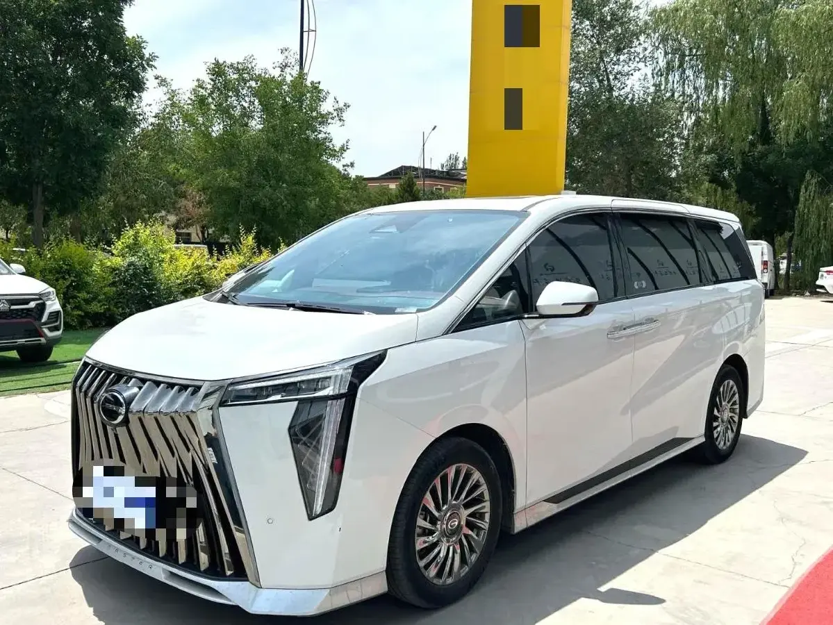 2023 GAC Trumpchi M8 2.0T 252HP L4 8AT