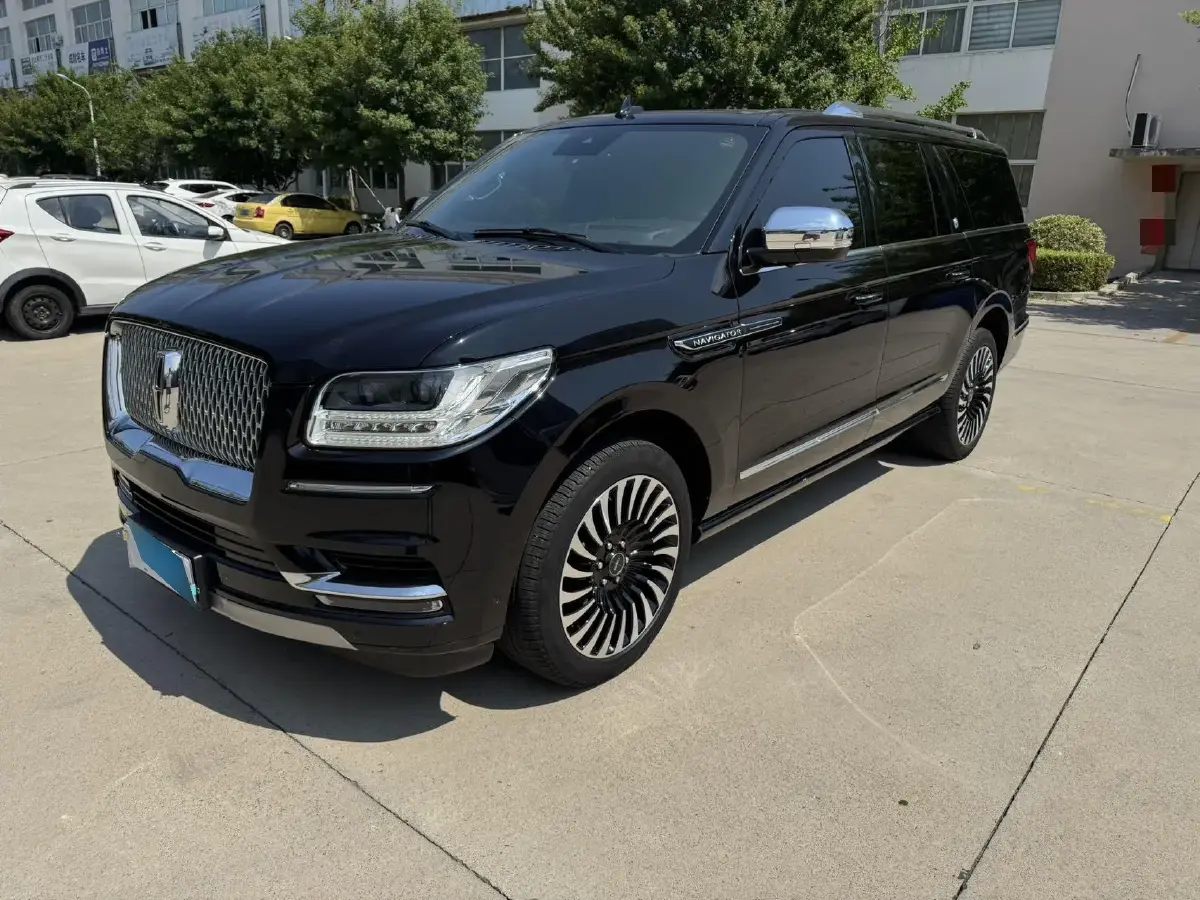 2020 Lincoln Navigator 3.5T 388HP V6 10AT