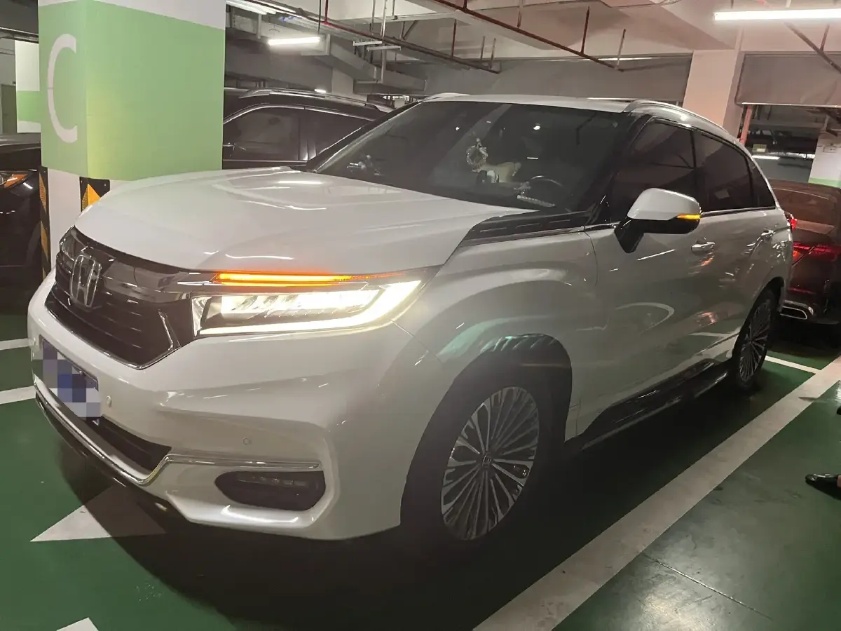 2023 Honda Avancier 2.0T 261HP L4 9AT