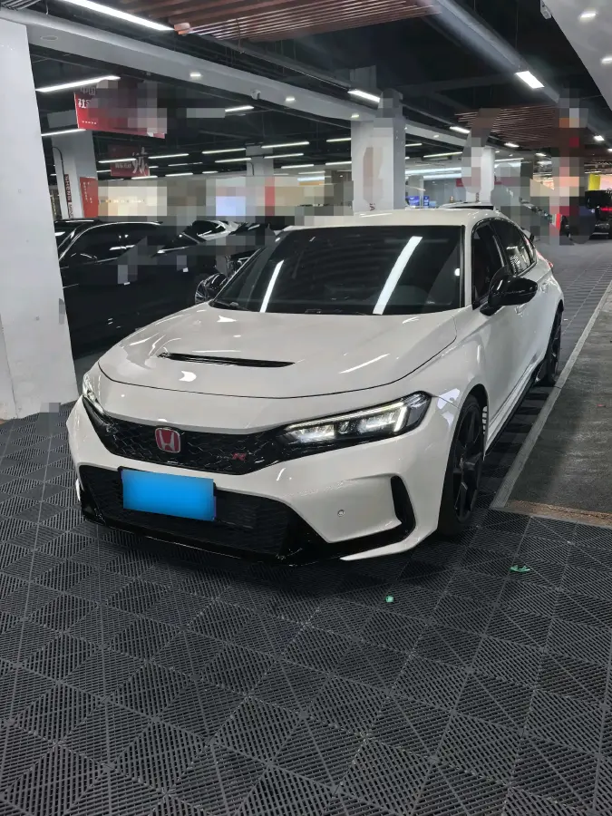 2023 Honda Civic 2.0T 300HP L4 6MT