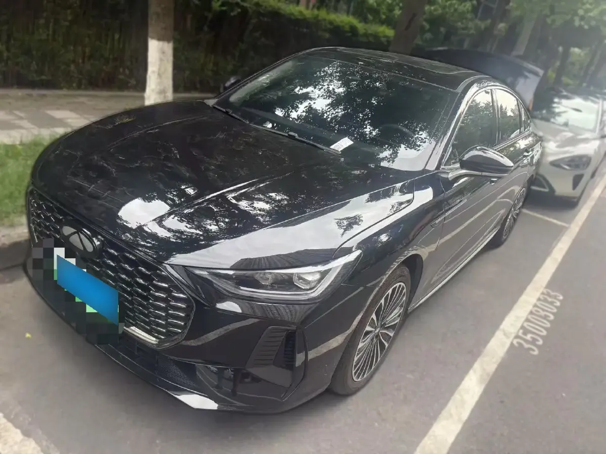 2025 Fulwin FulwinA8L 1.5T 156HP L4 1DHT PHEV 18.67KWH