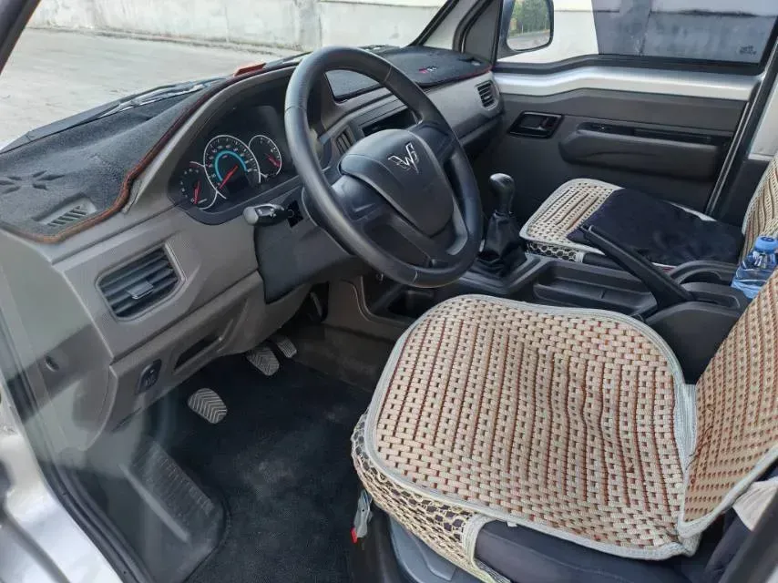2023 WuLing RongGuang New Truck EV BEV 56.6KWH,autocango,china used car exporter,china ev exporter,chinese used car exporter,chinese used ev exporter