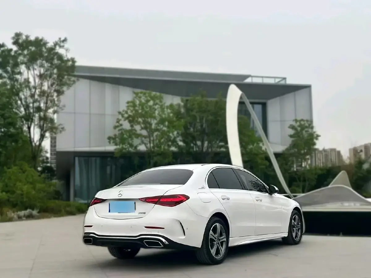 2022 Mercedes-Benz C Class 1.5T 170HP L4 9AT,autocango,china used car exporter,china ev exporter,chinese used car exporter,chinese used ev exporter