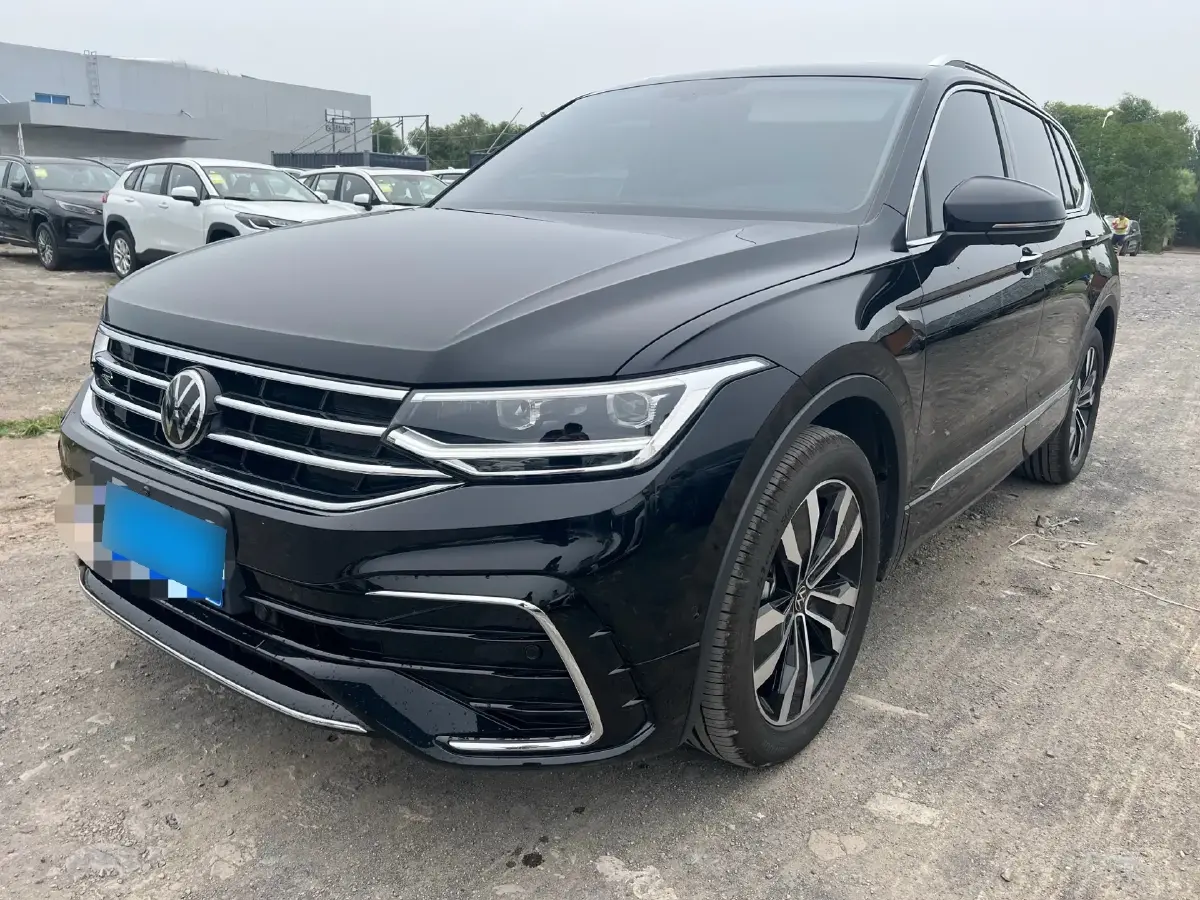 2024 Volkswagen Tiguan L 2.0T 186HP L4 7DCT