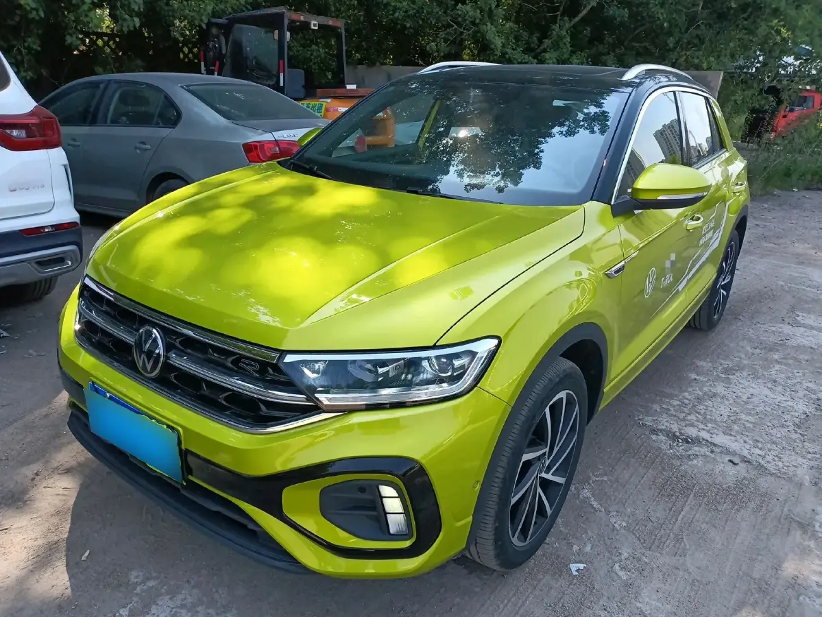 2023 Volkswagen T-Roc 1.5T 160HP L4 7DCT