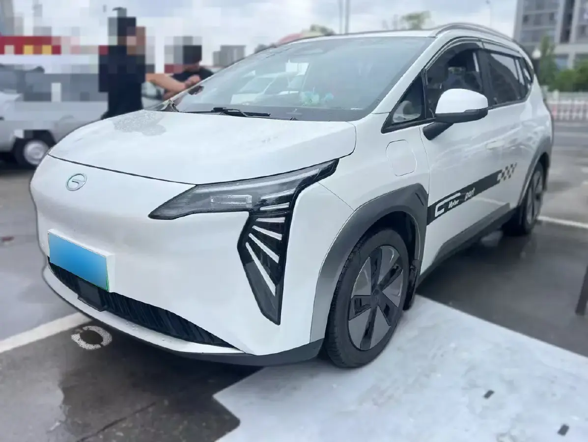 2023 Aion Y BEV 68.2KWH