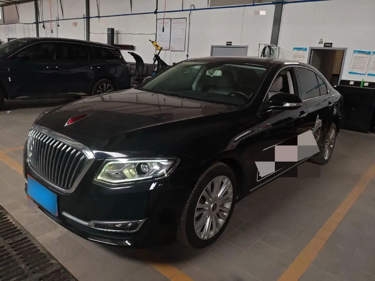 2021 HongQi H7 2.0T 204HP L4 6AT