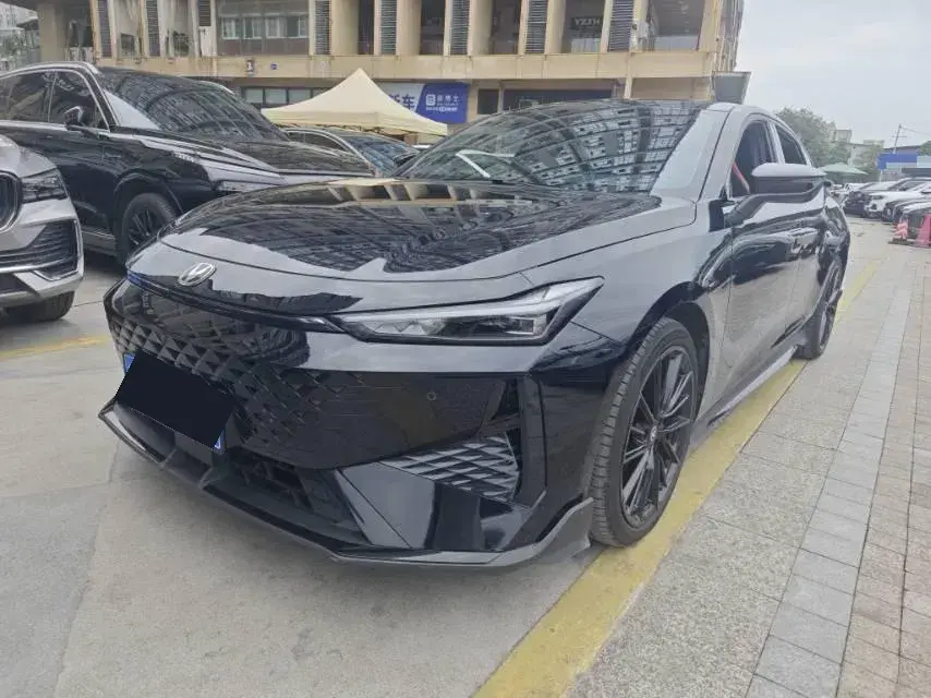 2024 ChangAn UNI-V 1.5T 188HP L4 7DCT