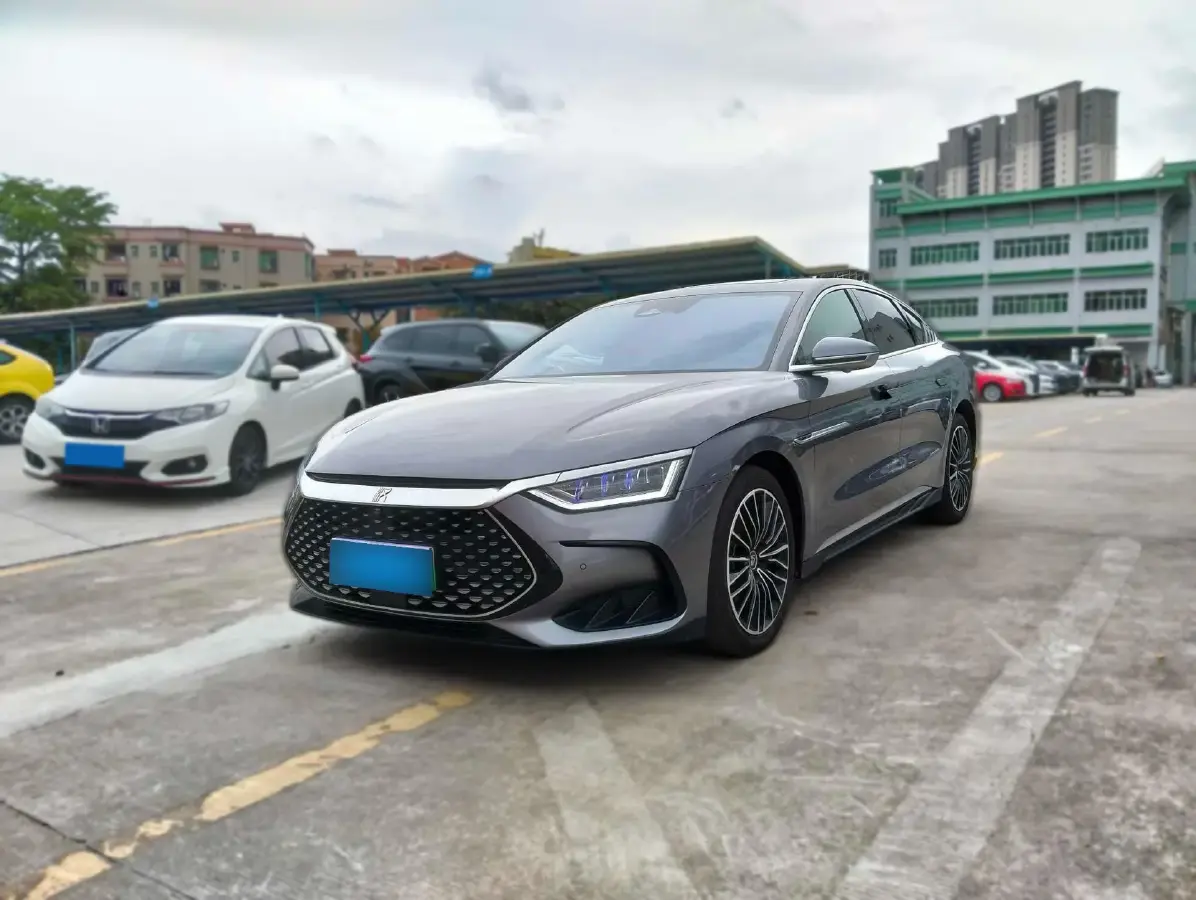 2022 BYD Han 1.5T 139HP L4 E-CVT PHEV 18.3KWH