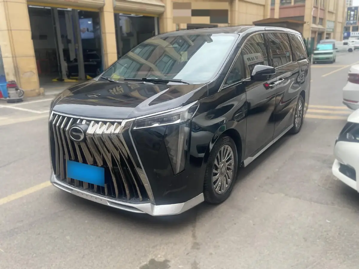 2023 GAC Trumpchi M8 2.0T 252HP L4 8AT