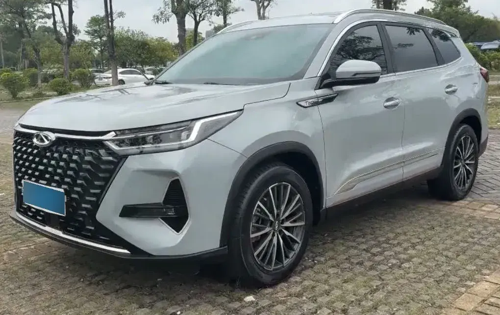 2022 Chery Tiggo 8 PRO 1.6T 197HP L4 7DCT