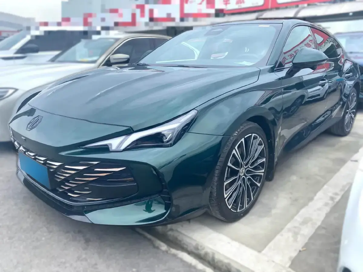 2023 MG 7 2.0T 261HP L4 9AT