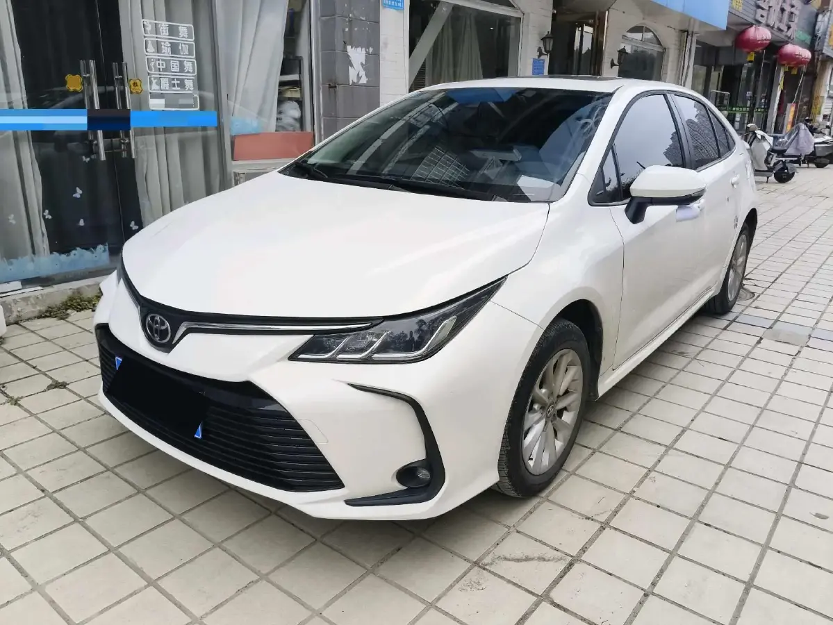 2021 Toyota Corolla 1.2T 116HP L4 CVT