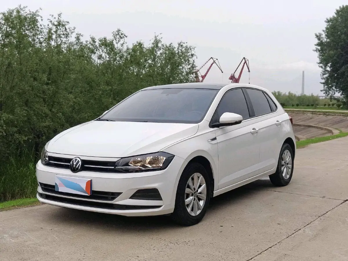 2021 Volkswagen Polo 1.5L 113HP L4 6AT