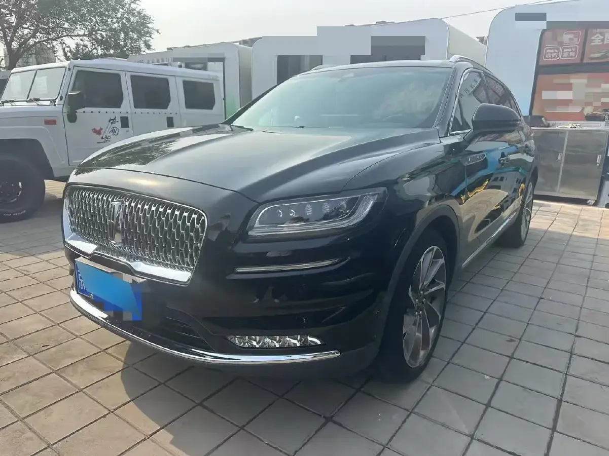 2021 Lincoln Nautilus 2.7T 322HP V6 8AT