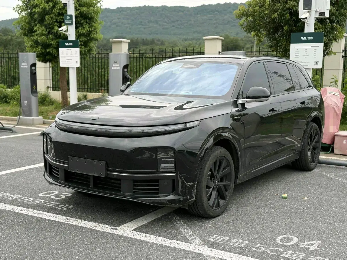 2023 Li L7 Range Extended 154HP REEV 40.9KWH