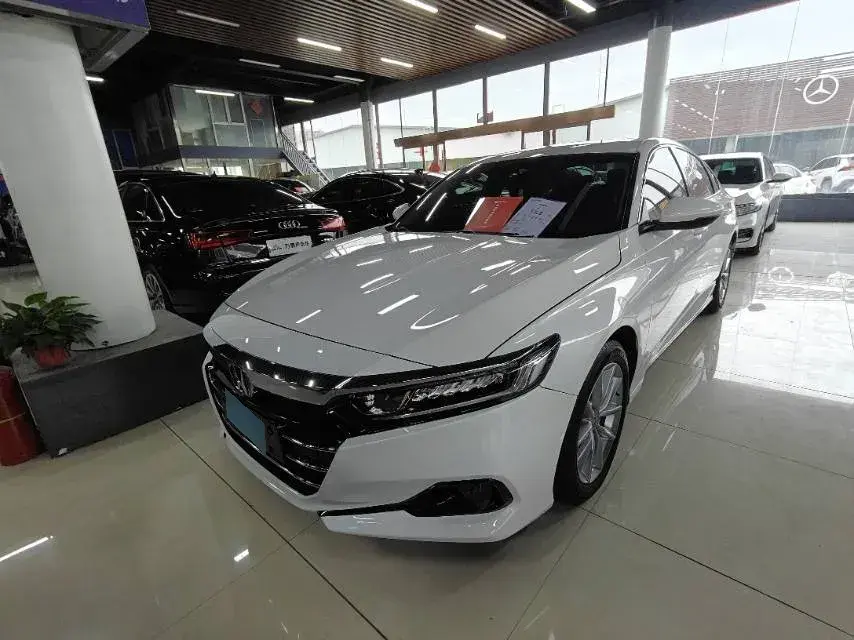 2022 Honda Accord 1.5T 194HP L4 CVT