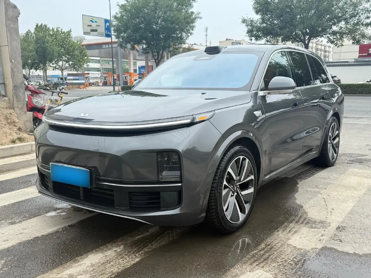 2024 Li L8 Range Extended 154HP REEV 52.3KWH