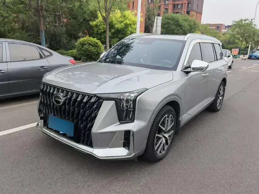 2022 GAC Trumpchi GS8 2.0T 190HP L4 E-CVT Hybrid