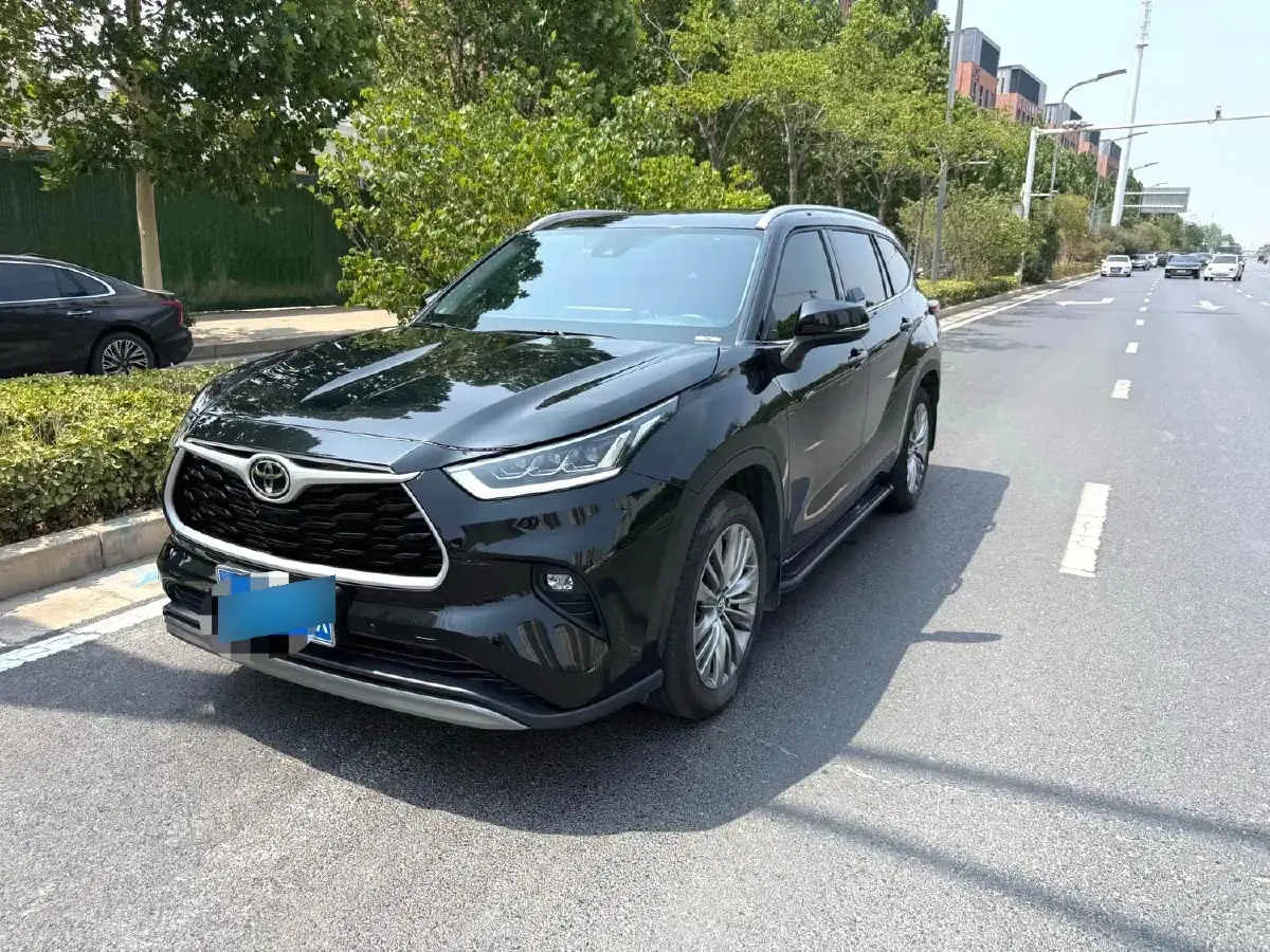 2024 Toyota Highlander 2.0T 248HP L4 8AT