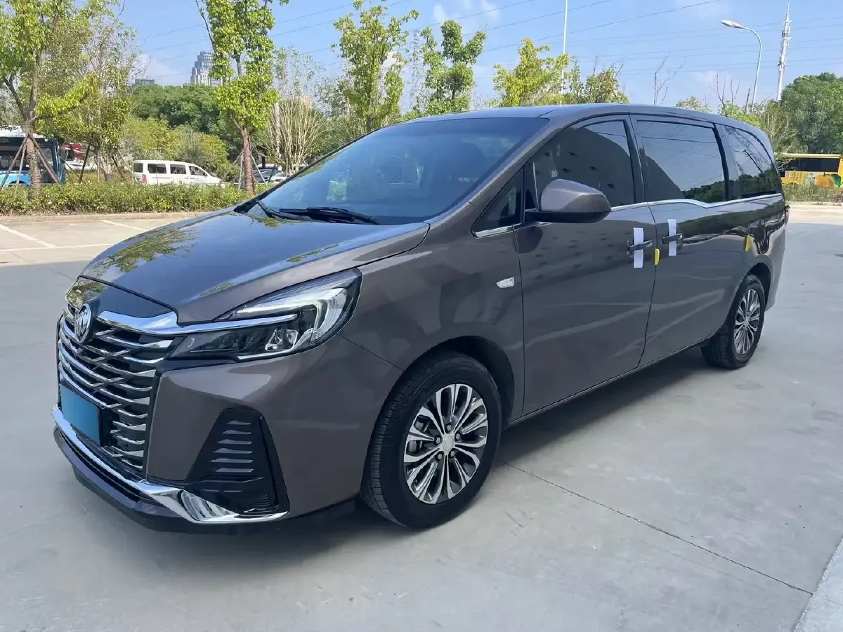 2022 Buick GL8 2.0T 237HP L4 9AT