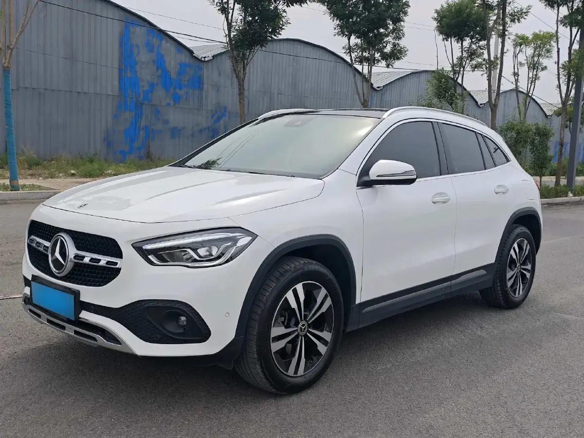 2023 Mercedes-Benz GLA Class 2.0T 190HP L4 8DCT