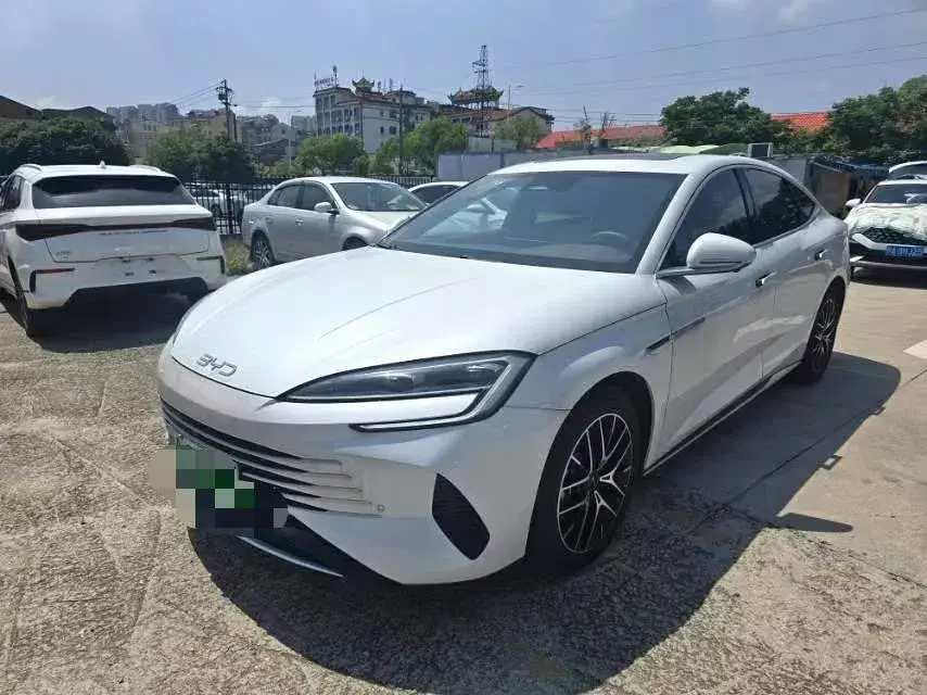 2022 BYD Han 1.5T 139HP L4 E-CVT PHEV 18.3KWH